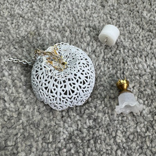 Dollhouse Miniature Tulip Ceiling Plug-In Hanging Light & White Hanging Fixture