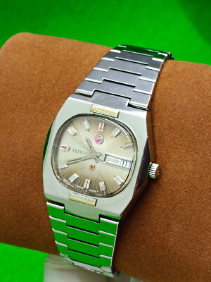 vintage RADO Musketeer IV watch Automatic 25 Jewels Day / Date