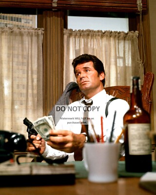 JAMES GARNER IN ''MARLOWE'' - 8X10 PUBLICITY PHOTO (DD-006)