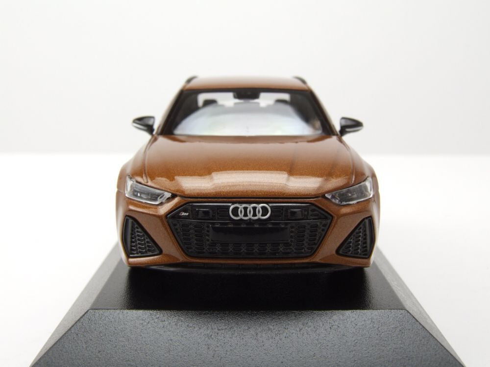 Minichamps 410018016 AUDI RS 6 AVANT - 2019 - VIOLET METALLIC 1/43