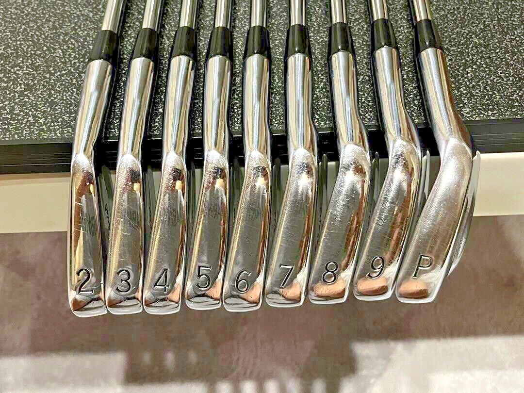 Miura Giken Titleist Tiger Woods Red (T) 2～P 681 DG X100 (468