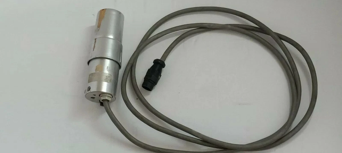 Cache tube chrome pour raccordement radiateur - CYBER CONFORT