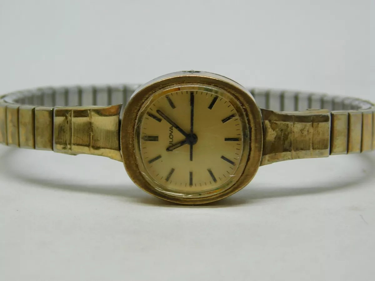 Vintage Bulova N5 Gold Tone Wind up Analog Women s Watch For Parts or Repairs