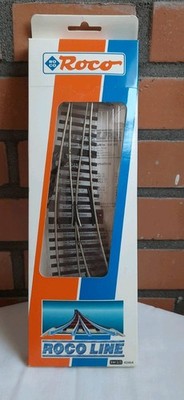 Roco Line Bogenweiche links (BWl2/3) im Maßstab H0 (Artikelnummer 42464).