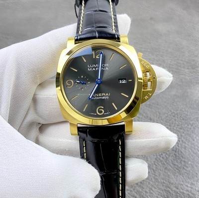 Panerai Luminor Men's Watch Automatic Mechanical Movement 44mm Black Dial
