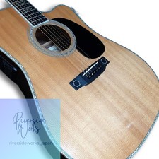 Martin DC AURA Acoustic Guitar Rare Vintage Beauty