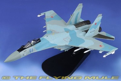 Hobby Master 1:72 Su-35S Flanker-E Russian Air Force 116th CATC Aggressors Blue
