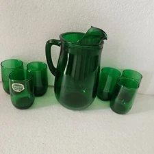Vintage Anchor Hocking Forest Green Glass Juice Set Pitcher and 6 small Tumblers