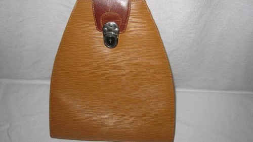 Julio Group Buenas Aires Brown Leather Backpack EUC - Picture 1 of 11
