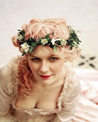 KIRSTEN DUNST 8x10 PHOTO *