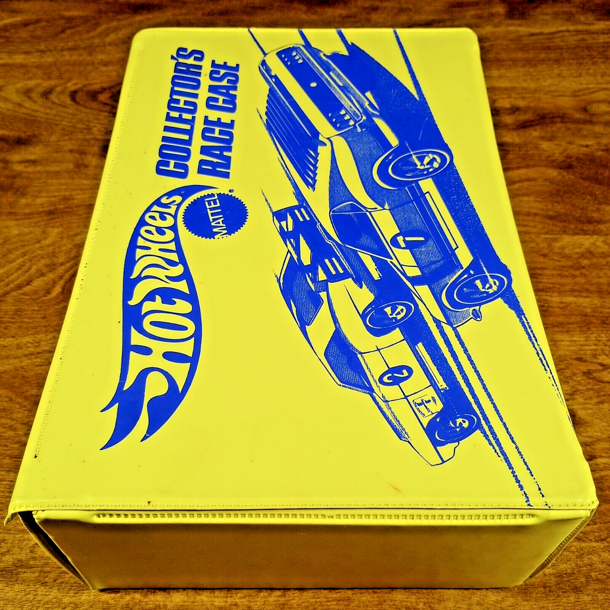 Vintage Hot Wheels Redline 24 Car Collector's Race Case Yellow USA