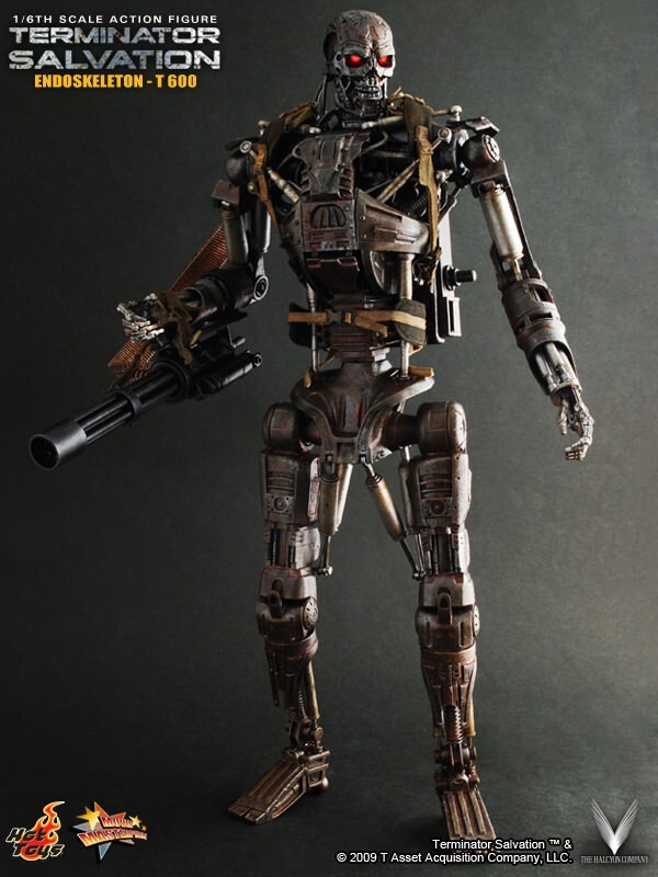 HOT TOYS MMS93 TERMINATOR SALVATION T-600 EXOSKELETON 1/6 SCALE