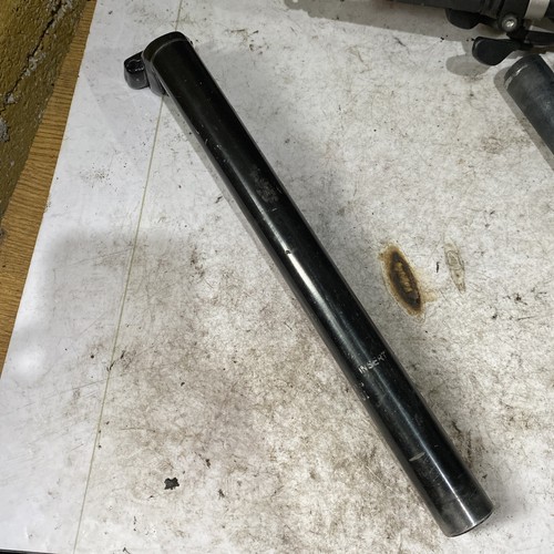 J&L 31,6 x 340 mm Layback Sattelstütze - Single Bolt - schwarz - Universal Fahrrad