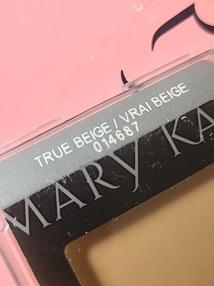 Mary Kay DAY RADIANCE CREAM Foundation TRUE BEIGE Discontinued NIB - Image 3 of 3