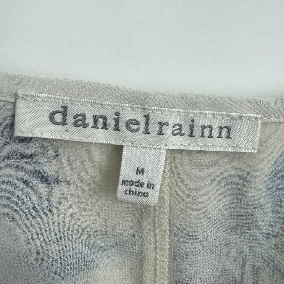 Daniel Rainn Women’s Size Medium Blue Floral Print Woven Layered Camisole Top — 第 2/4 张图片