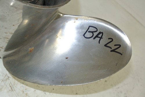Johnson Evinrude 13 x 17 Propeller RH SS 17P Prop BA22 - Picture 3 of 9