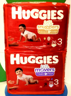 Disney Baby Huggies Diapers / Couches Litle Movers Fittng Diaper 51, size 3