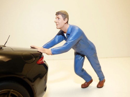 FIGURINE MECANICIEN pousseur Darwin 1/18 - Imagen 3 de 4