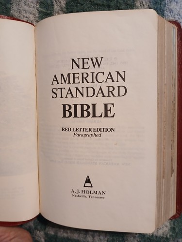 1977 Holman New American Standard Bible Paragraphed Leather Red Letter - Picture 3 of 11