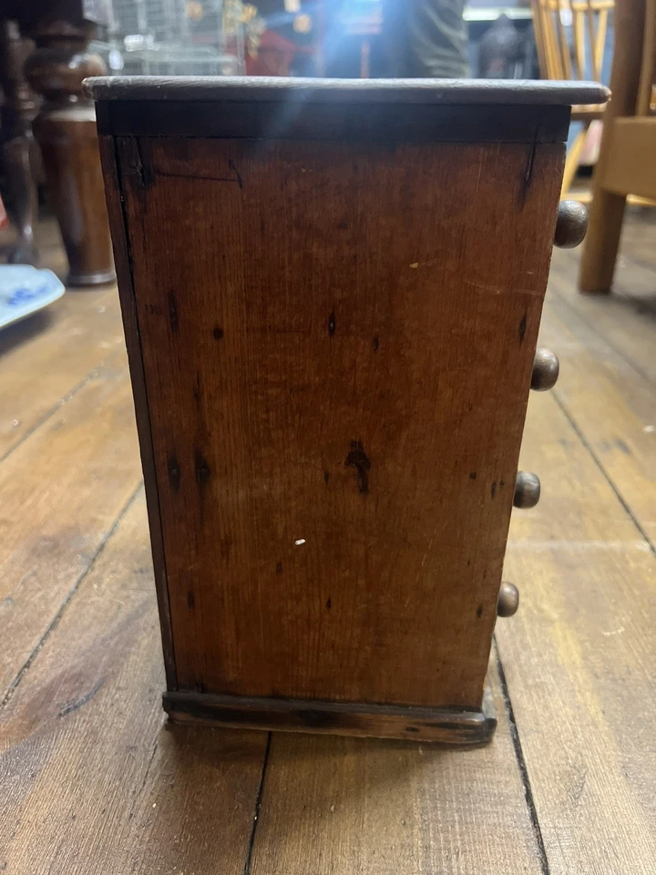 Miniature Chest of Drawers - Apprentice Piece - Image 4 of 4