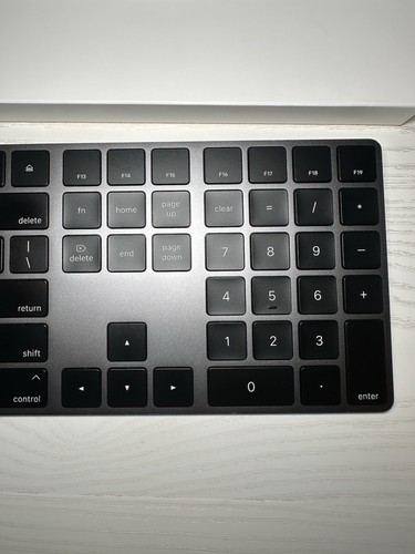 Apple Magic Keyboard with Numeric Keypad (Space Gray) - A1843 MRMH2LL/A - Picture 2 of 5