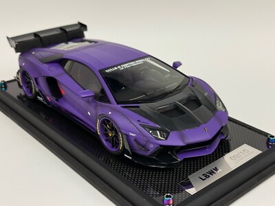 LAMBORGHINI AVENTADOR LIBERTY WALK - LB WORKS LIMITED EDITION BLANC CAPOT CARBONE LAMBORGHINI AVENTADOR LIBERTY WALK - LB WORKS LIMITED EDITION BLANC CAPOT CARBONE