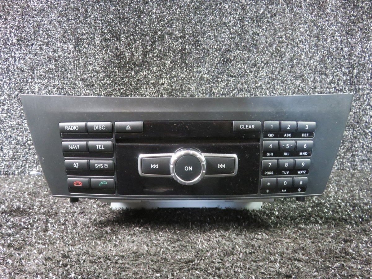 2012-2013 Mercedes C250 W204 Radio CD Receiver Head Unit OEM