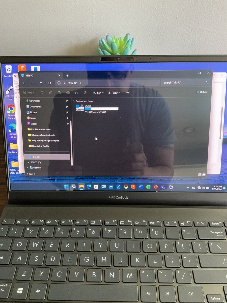 Asus Zenbook UX325E Slim Laptop Blue 13.3