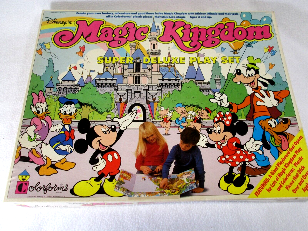 Vintage Colorforms Walt Disney World Magic Kingdom Super Deluxe Play Set  w/box