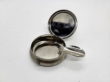 Mini, Portable, Pocket Ashtray silver tone metal with flip top lid BOSS