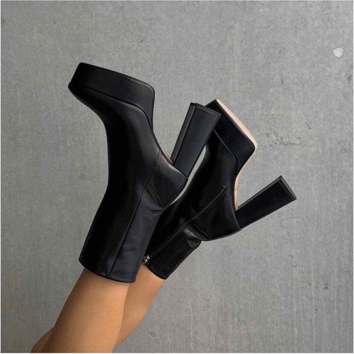 ZARA Platform heeled ankle black boots - Picture 3 of 9