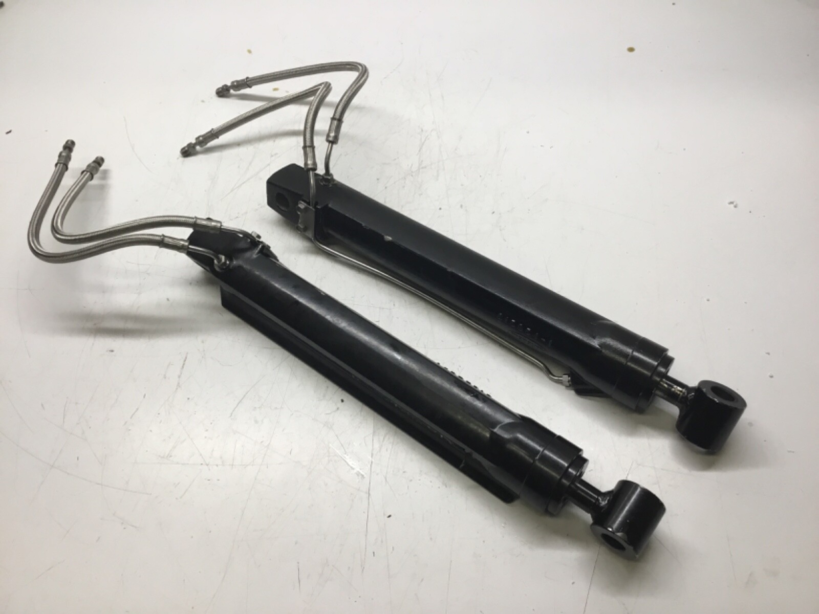 X5 Mercruiser Alpha 1 Gen 2 Trim Cylinder Ram Set # 815954-1 and 