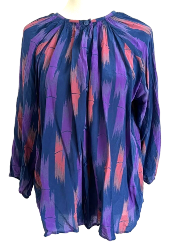 Tucker Silk The Classic Blouse Button Up Size Large Navy Purple Pink 3/4 Sleeve - Afbeelding 1 van 11