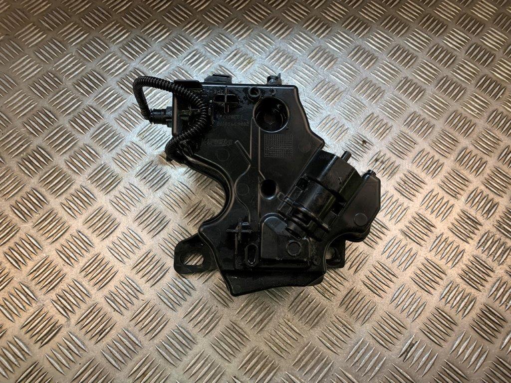 1518 PEUGEOT 308 MK2 1.6 DIESEL PEF ADDITIVE RESERVOIR FUEL TANK