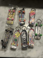 Lote De 8 Llavero Diapasón Patineta Rad Skull De Colección Raro