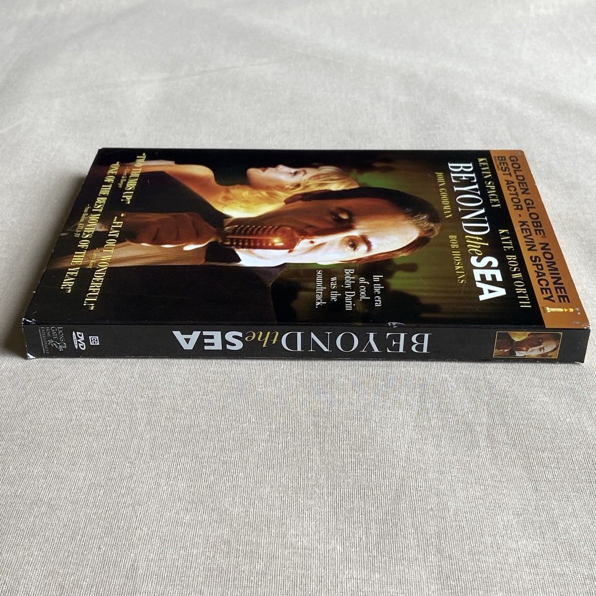 ビヨンドtheシー DVD Amazon.co.jp: ビヨンドtheシー ~ 夢見るように歌