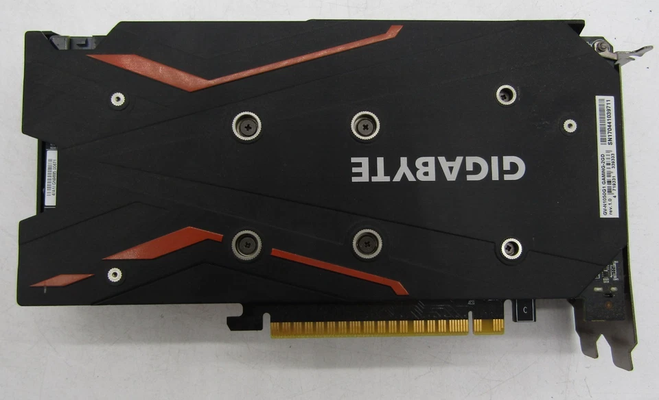 Tarjeta de video GIGABYTE GV-N1050G1 GAMING-2GD 2G Foto 3 de 4