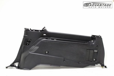 2020-2021 LINCOLN NAVIGATOR RIGHT SIDE QUARTER PANEL LOWER TRIM COVER OEM