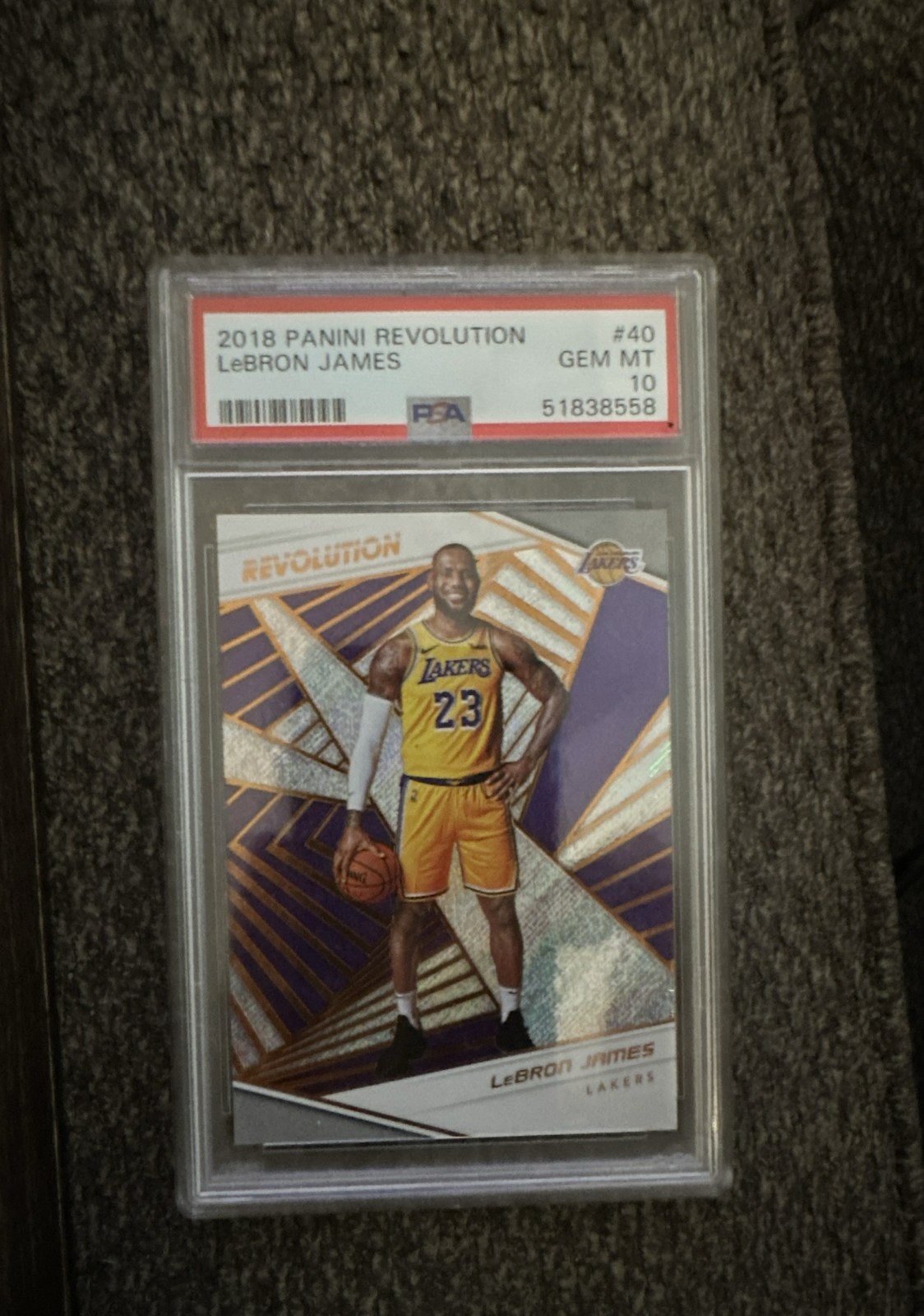 2018-19 Panini Revolution - LeBron James #40