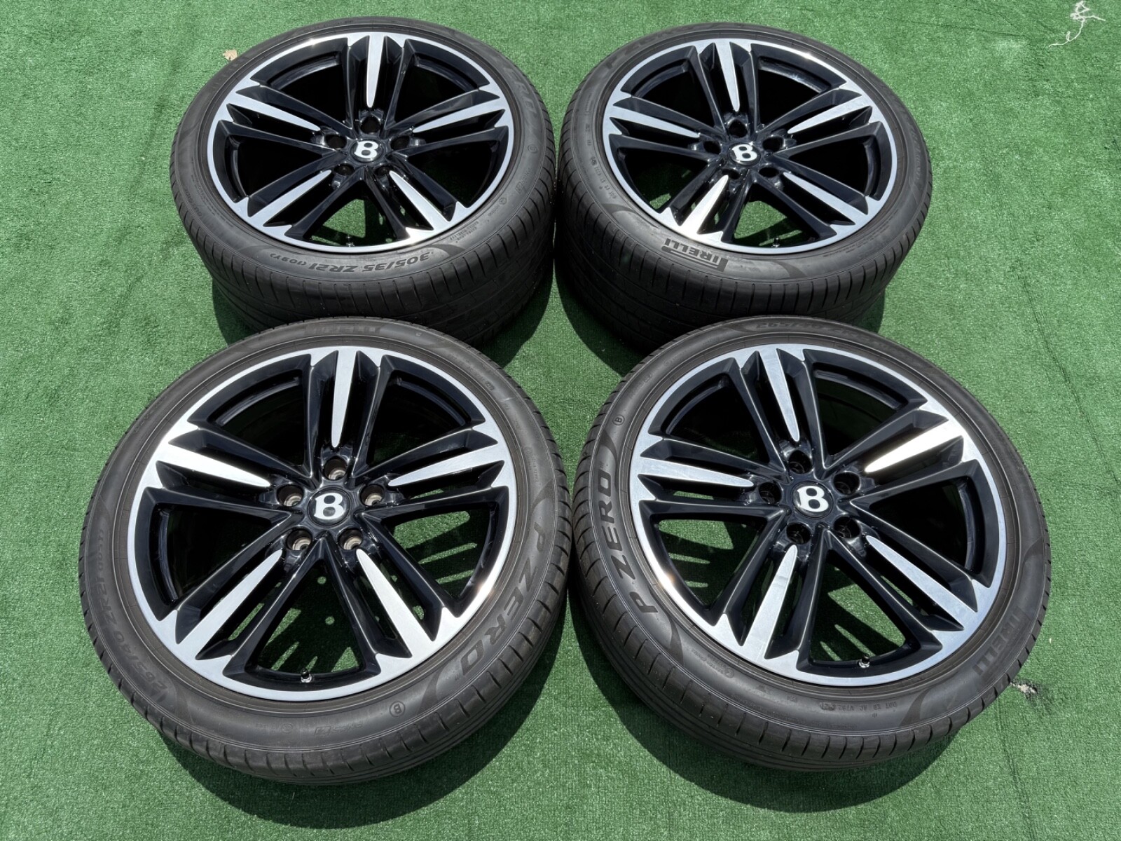 Set Bentley Continental Wheels 21 inch OEM Flying Spur 2021-2025 3SA601025AE 130