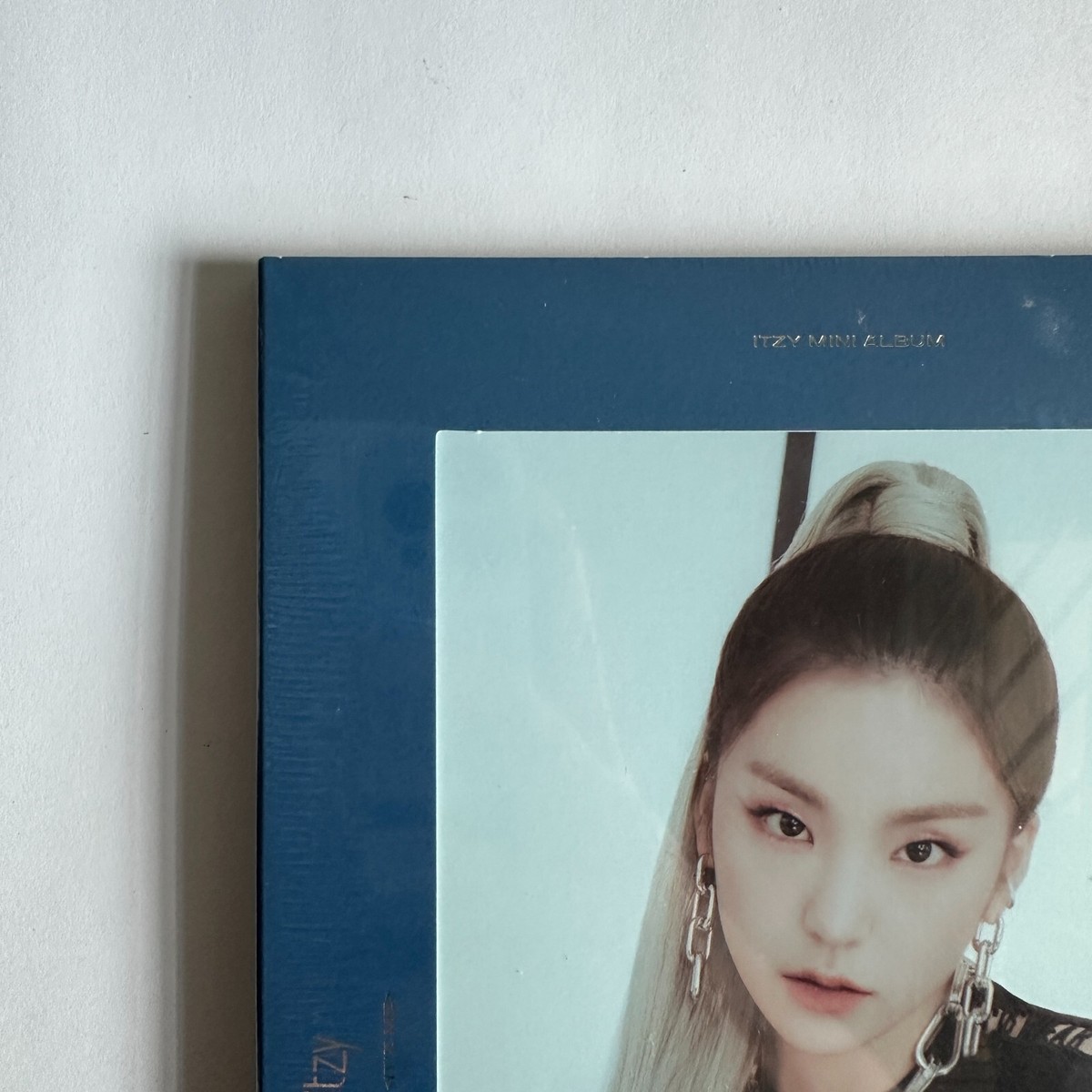 SEALED] ITZY 2ND MINI ALBUM 'IT'Z ME' WANNABE HAND SIGNED