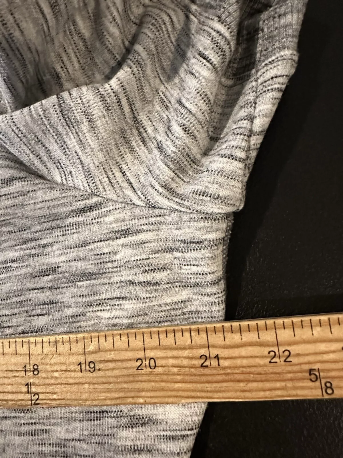 athleta textured en route skater short sleeve d4 