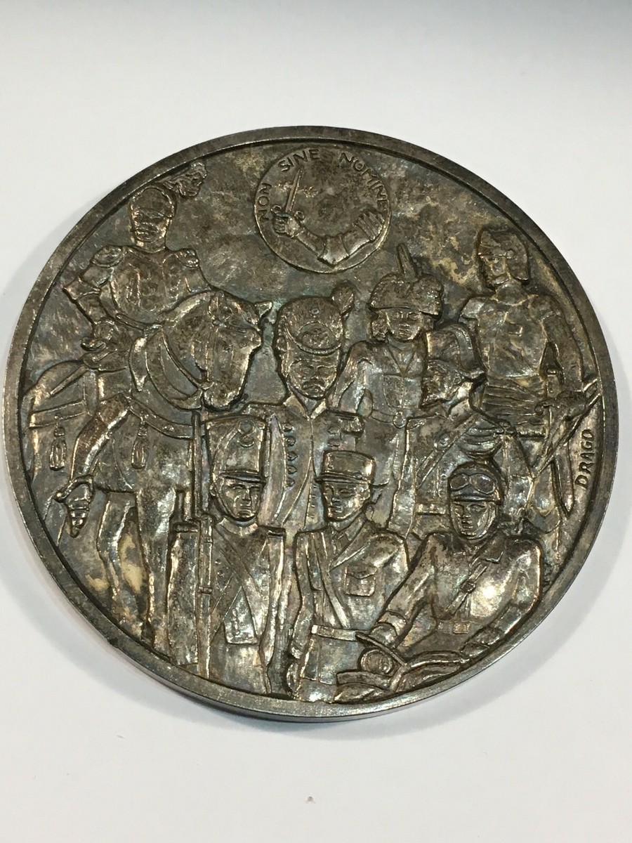 MÉDAILLE ASSEMBLÉE NATIONALE PAR DRAGO s-l1200.jpg