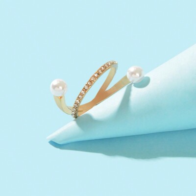 Bold Spiral Design Ring Unique Stylish Twisted Shape Geometric Jewelry Accessory