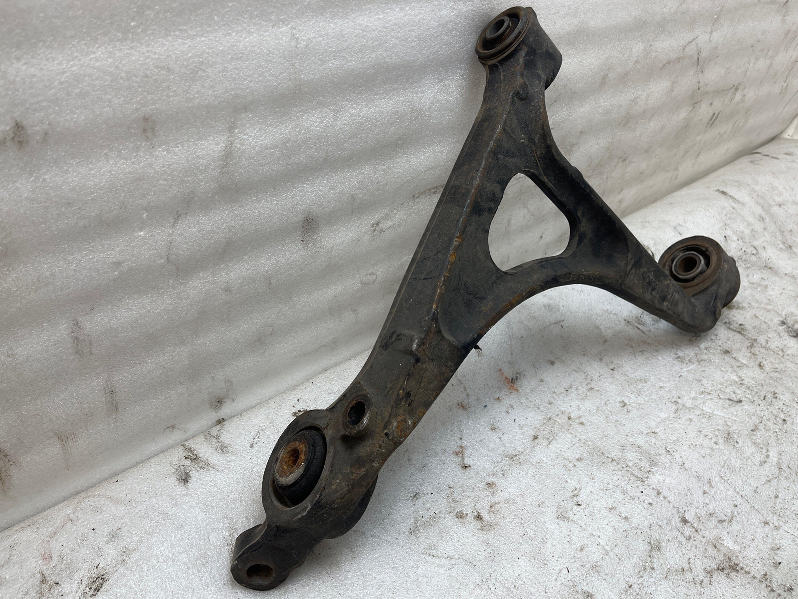 2000 BENTLEY Right Passenger Side Lower Control Arm Front OEM