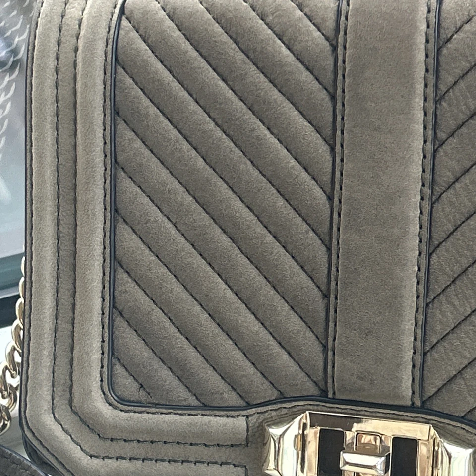Bolso Bandolera Rebecca Minkoff Chevron Love Acolchado Cuero Verde Salvia Foto 3 de 4
