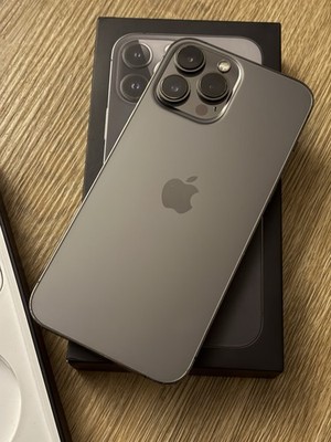 Apple iPhone 13 Pro Max - 256GB - Graphite (Unlocked) A2643 (GSM