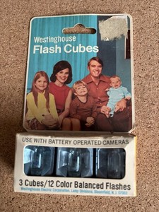 Vintage Westinghouse Flash Cubes   For Battery Cameras