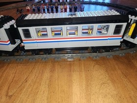 LEGO Trains: Metroliner (4558)