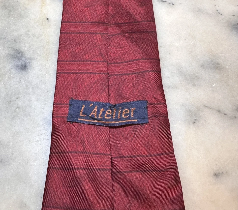 Vintage L’Atelier 100% Italian Silk Red Geometric Tie Made In USA Long 61” - Image 3 of 4